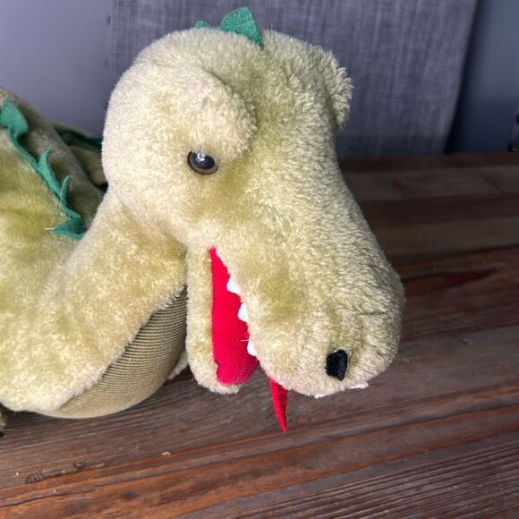 R. Dakin‎  vintage 1980 green plush dragon toy collectable - Picture 2 of 7